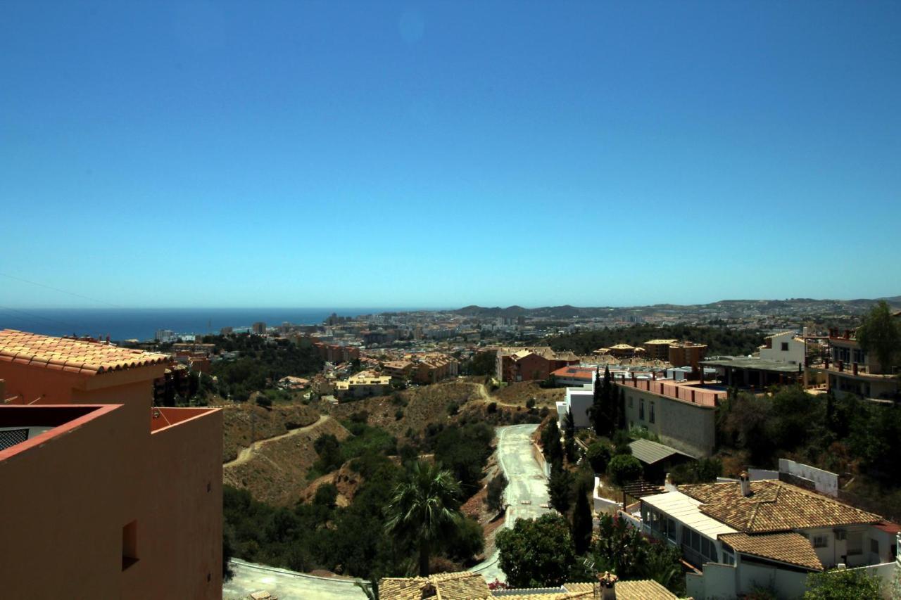 Cozy Rooms In Terraced House Fuengirola Exterior photo