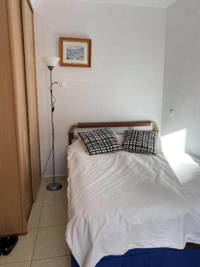 Cozy Rooms In Terraced House Fuengirola Exterior photo