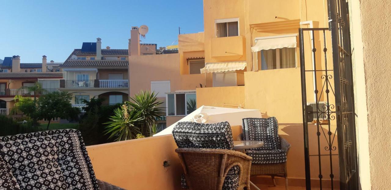 Cozy Rooms In Terraced House Fuengirola Exterior photo